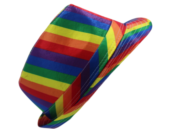 Multicoloured diagonal stripe hat